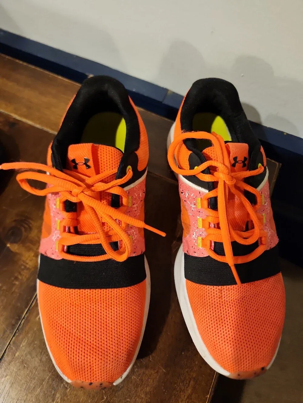 Under Armour Charged Bliss Sportstyle Athletic Sneakers Pink Coral Size 9.5 Wome